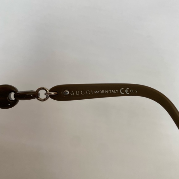 Authentic Gucci sunglasses  4203/S - Picture 5 of 7